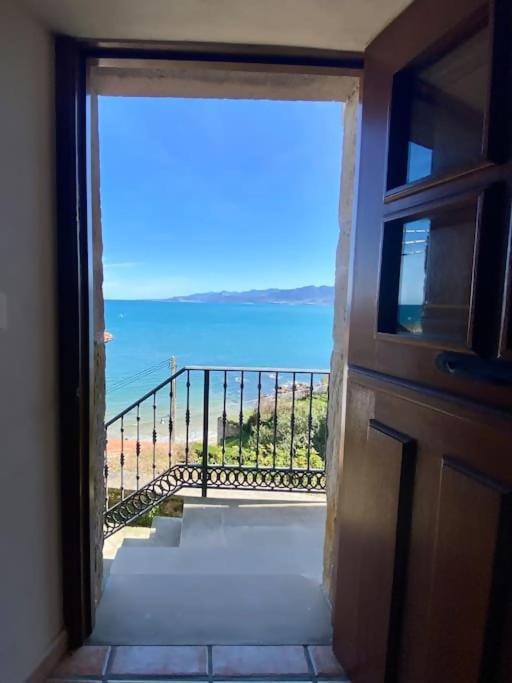 El Balcon Del Escanu